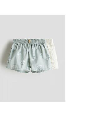 H&M 2-pack Smocked-waist Shorts Light dusty green floral Cream Baby 9-12M
